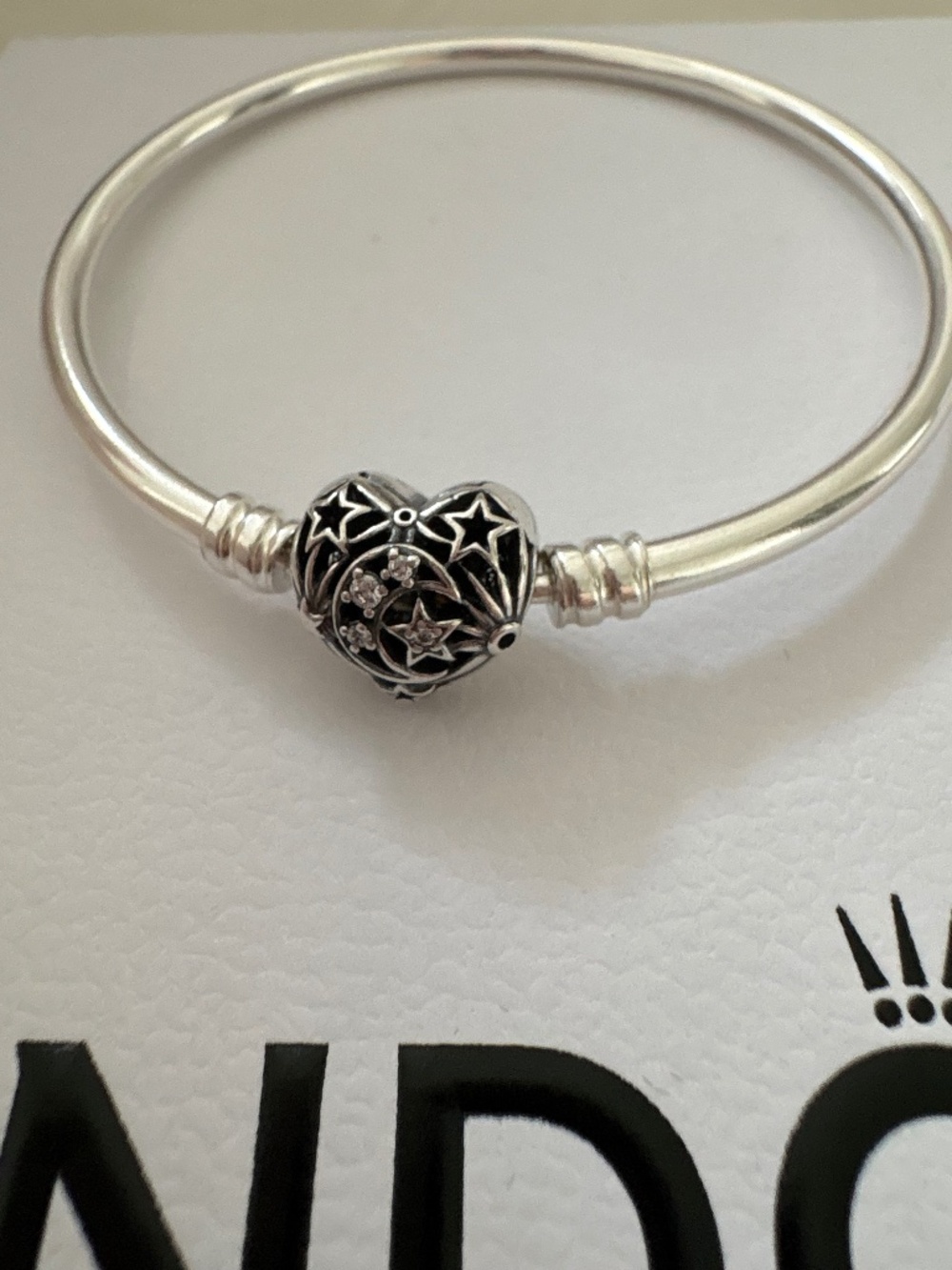 NEW Pandora celestial heart clasp bangle